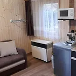 Keri 公寓 *